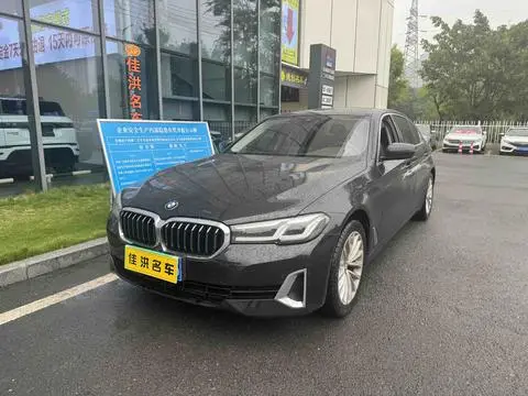 BMW 5 Series 2021 — фото 1