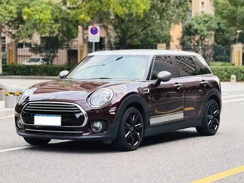 MINI CLUBMAN 2018