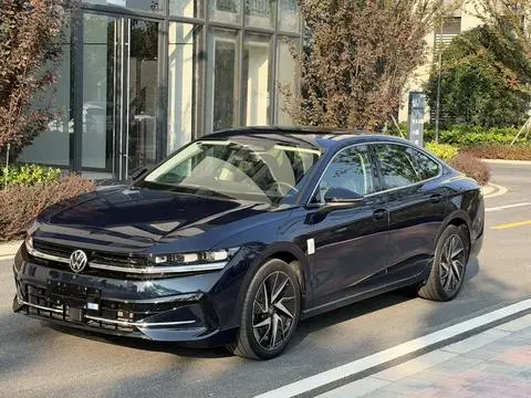 Volkswagen Magotan 2024