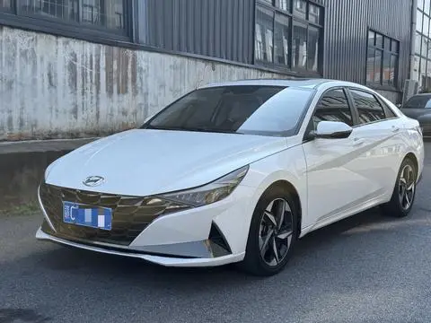 Hyundai Elantra 2021