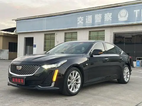 Cadillac CT5 2020 — фото 1