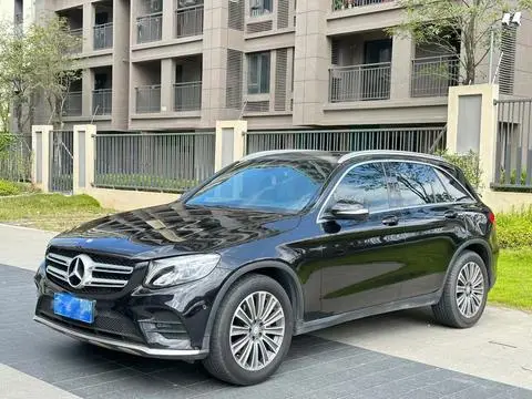 Mercedes-Benz GLC 2016 — фото 1
