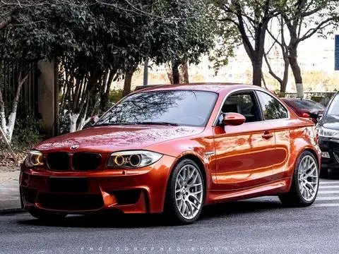 BMW 1 Series M 2011