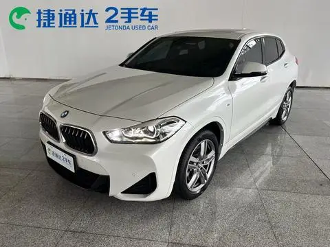 BMW X2 2021 — фото 1