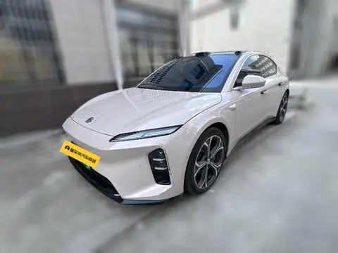 NIO ET5 2025