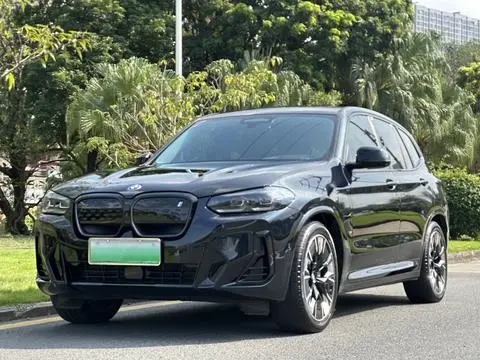 BMW iX3 2022