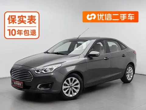 Ford Escort 2015 — фото 1