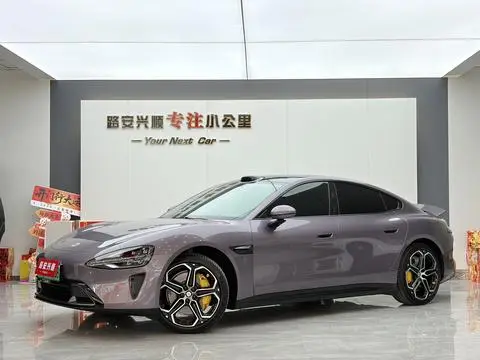 Xiaomi 小米SU7 2024 — фото 1