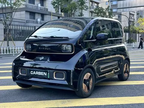 Baojun KiWi EV 2021 — фото 1