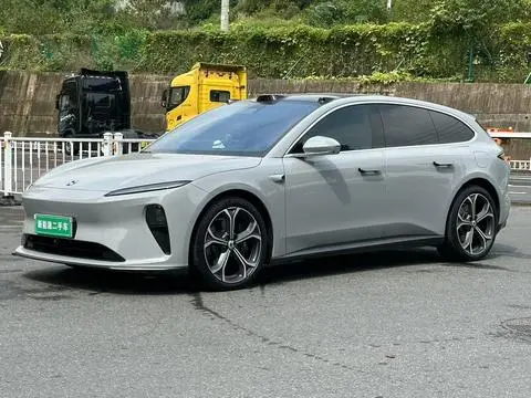 NIO ET5T 2023