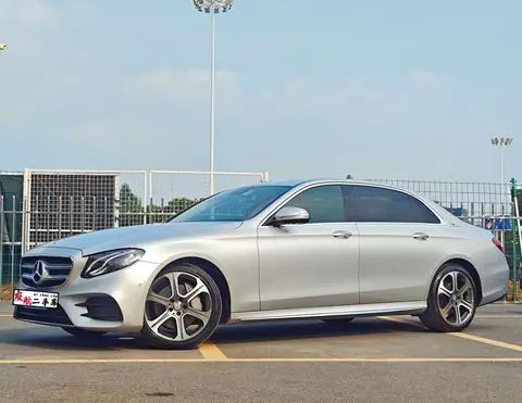 Mercedes-Benz E-Class 2016 — фото 1