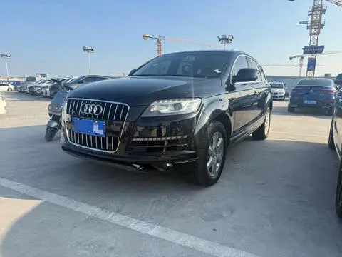 Audi Q7 2011