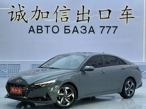 Hyundai Elantra 2022