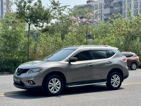 Nissan 奇骏 2014