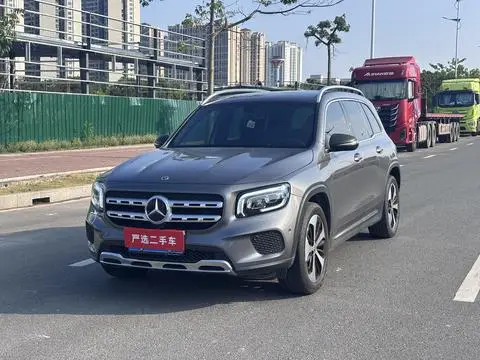 Mercedes-Benz GLB 2021 — фото 1