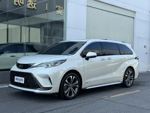 Toyota Granvia 2024