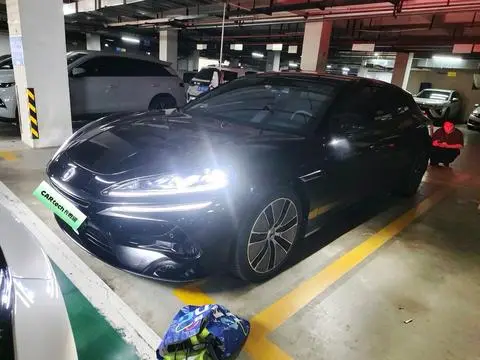 Denza Z9GT DM 2024