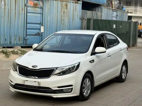 Kia K2 2015 — фото 1