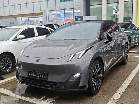 Lynk & Co 20 2025