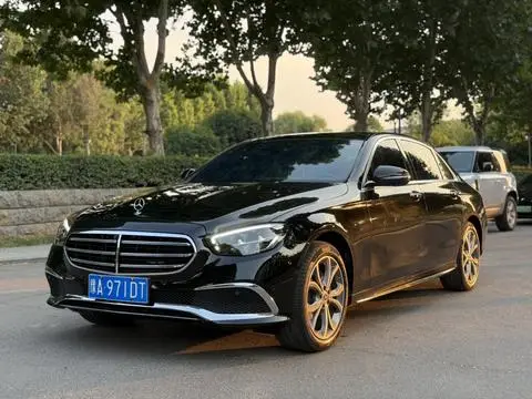 Mercedes-Benz E-Class 2023 — фото 1