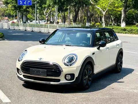 MINI CLUBMAN 2018