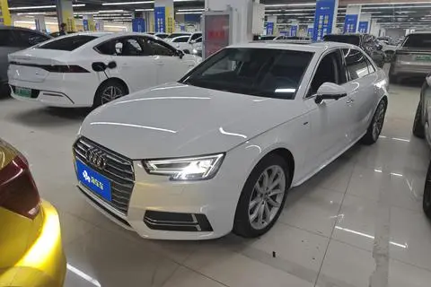 Audi A4L 2018 — фото 1