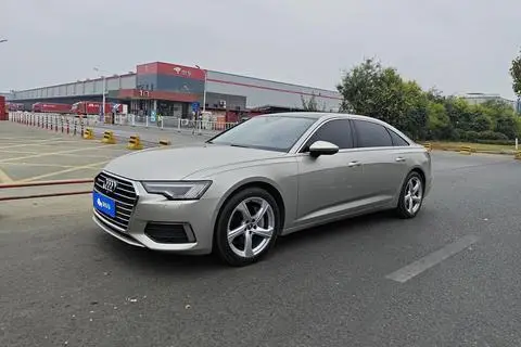 Audi A6L 2019 — фото 1
