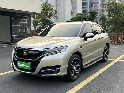Honda UR-V 2017 — фото 1