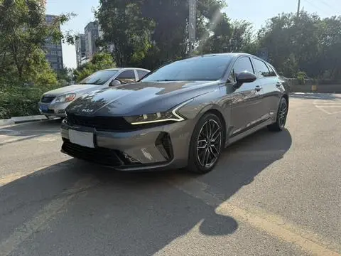 Kia K5 2021