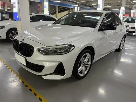 BMW 1 Series 2021