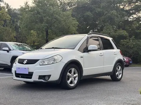 Suzuki 天语 SX4 2010