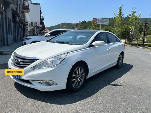 Hyundai 索纳塔八 2013
