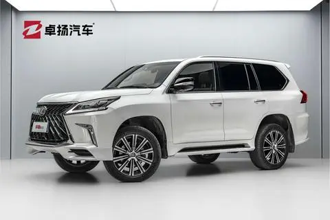 Lexus LX 2017