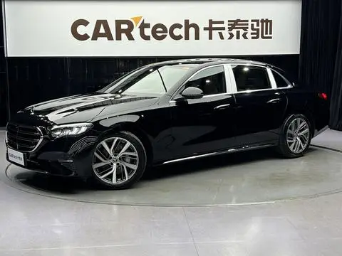 Mercedes-Benz E-Class 2024