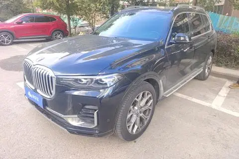 BMW X7 2021