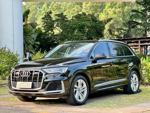 Audi Q7 2023