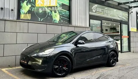 Tesla Model Y 2021 — фото 1