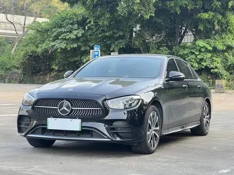 Mercedes-Benz E-Class PHEV 2022