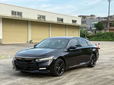 Honda Accord 2021 — фото 1