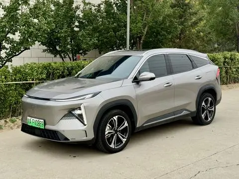 Geely L7 2024