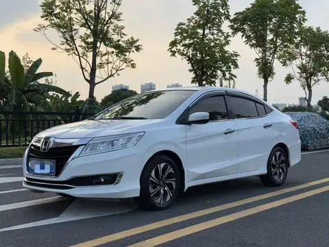 Honda Crider 2016