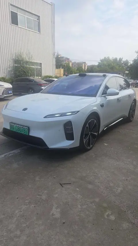 NIO ET5T 2025