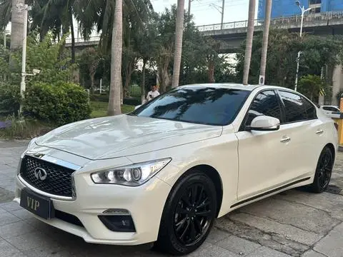 Infiniti Q50L 2021