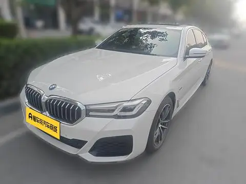 BMW 5 Series PHEV 2022