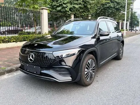 Mercedes-Benz EQB 2025