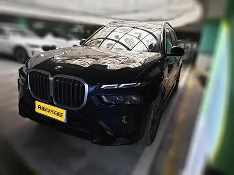BMW X7 2023 — фото 1