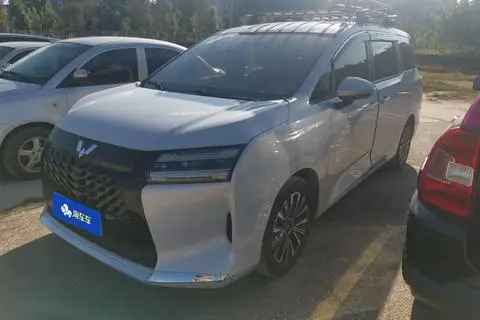 Wuling 星光730 PHEV 2025