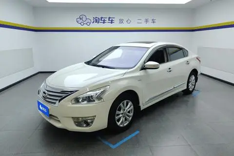 Nissan Teana 2013 — фото 1