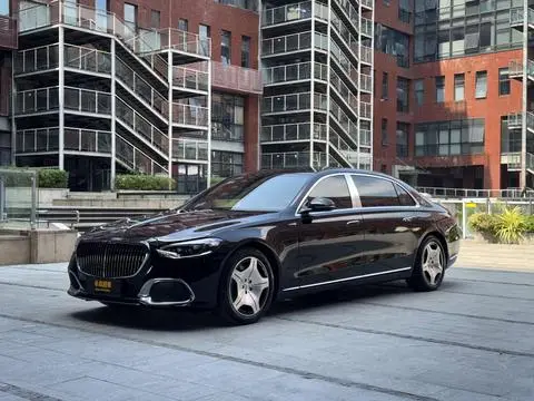 Mercedes-Benz 迈巴赫S-Class 2023
