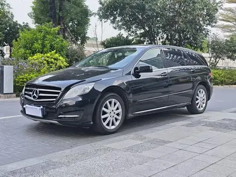 Mercedes-Benz R-Class 2011